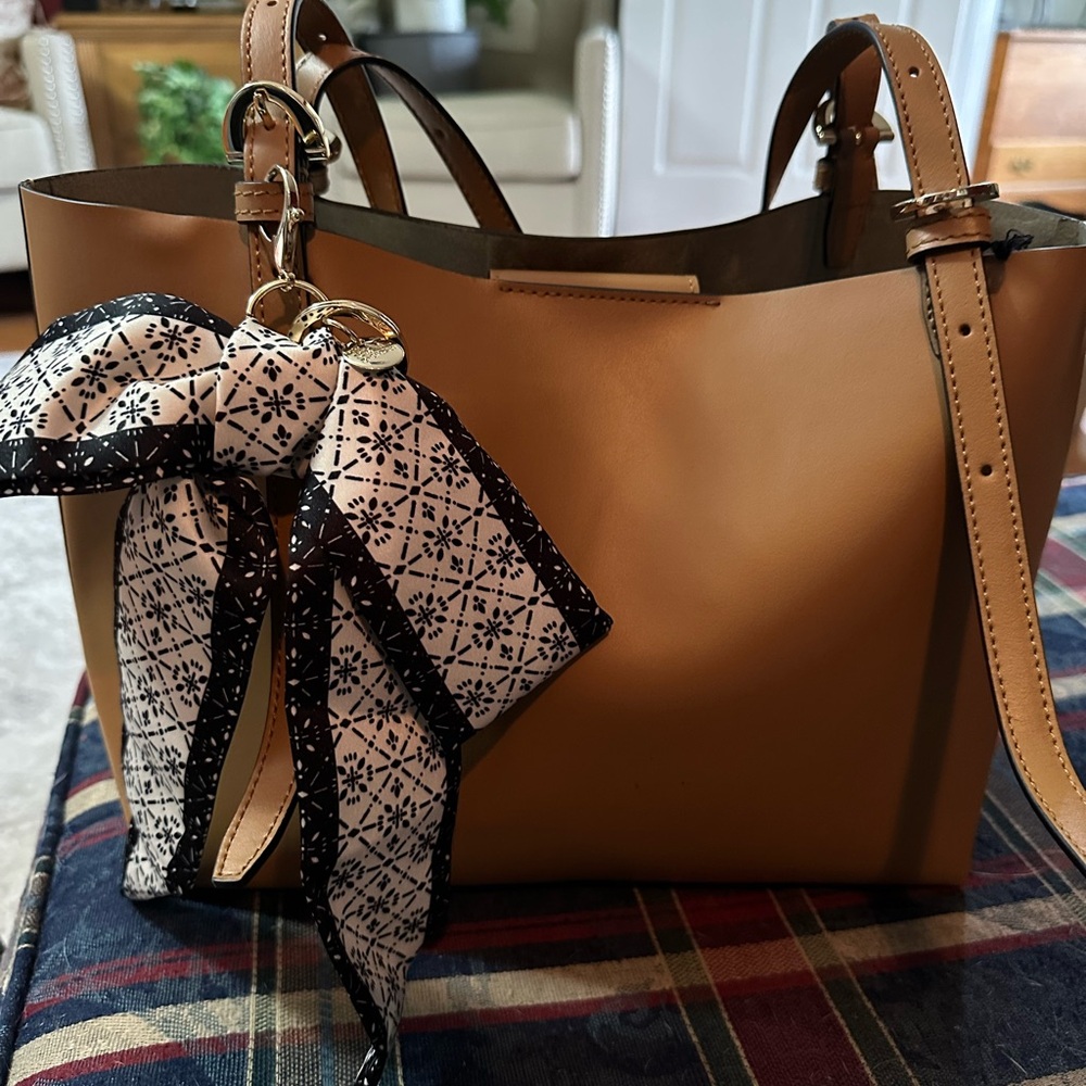Zac Posen Tan and Black Tote with Structured Design